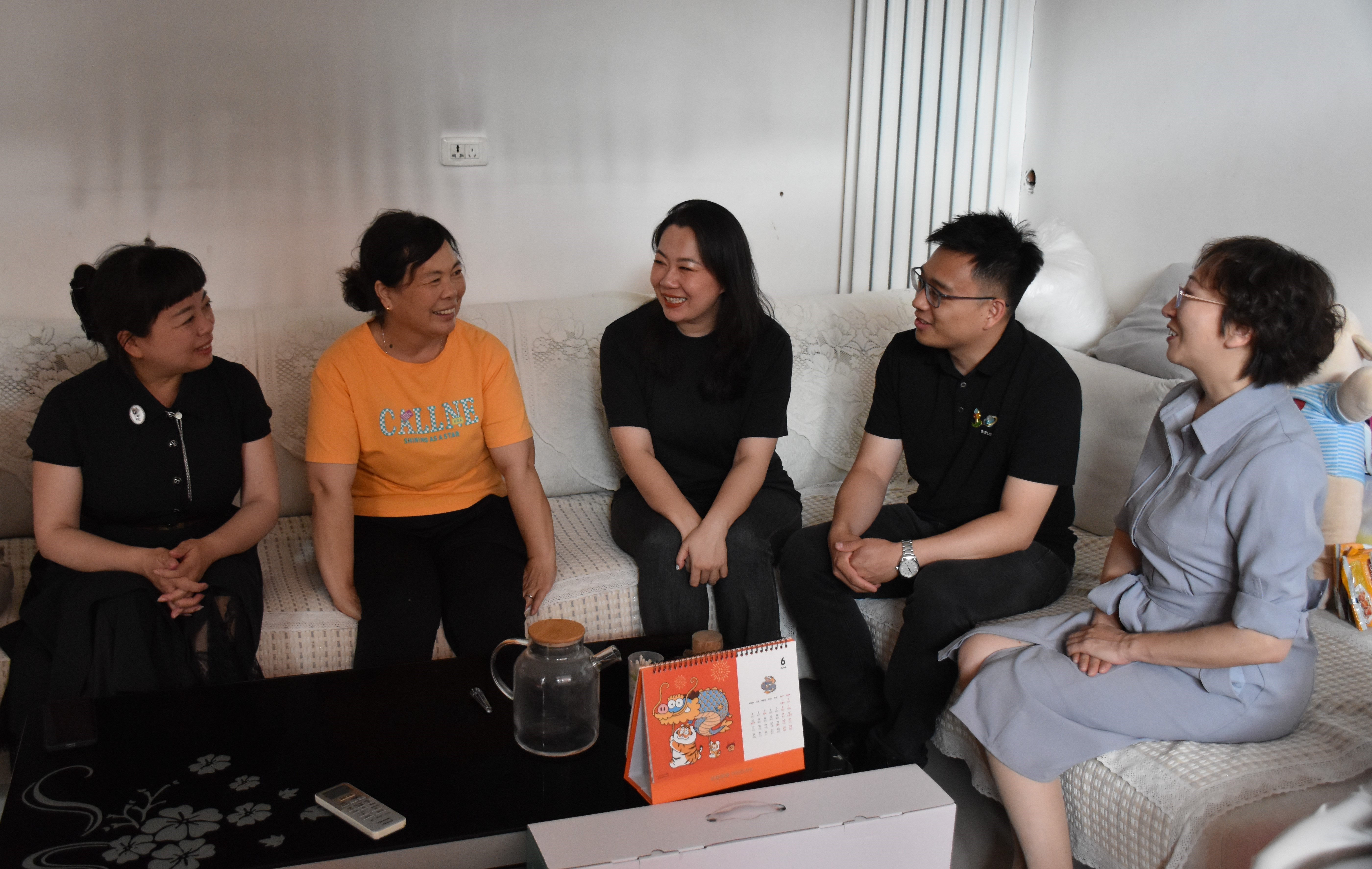 九游网-九游(中国)
公益送温暖:6载慈善 660名单亲母亲受益 九游网-九游(中国)
公益送温暖:6载慈善 660名单亲母亲受益