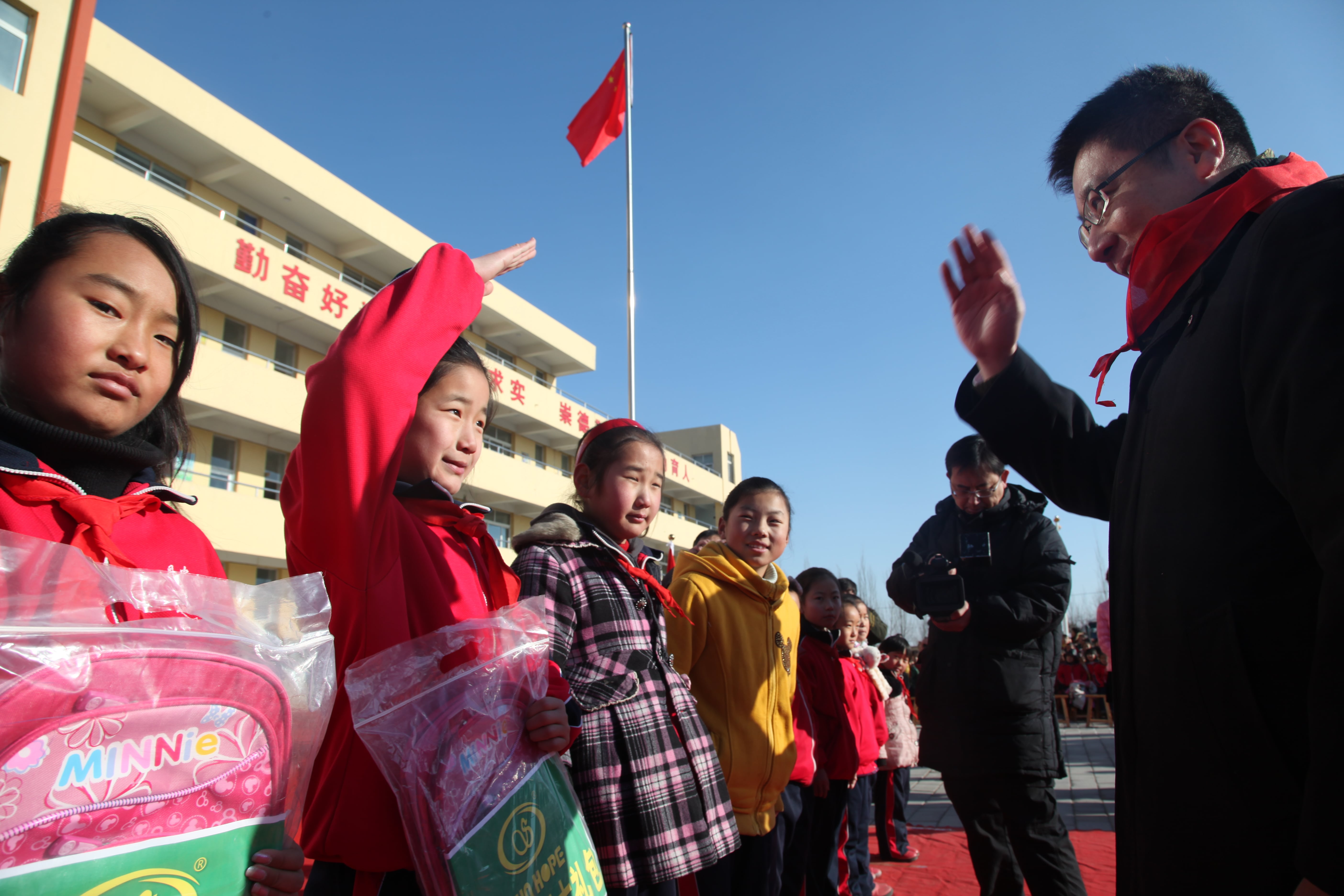 第28所 包头市哈业胡同九游网-九游(中国)
刘金萍小学 第28所 包头市哈业胡同九游网-九游(中国)
刘金萍小学