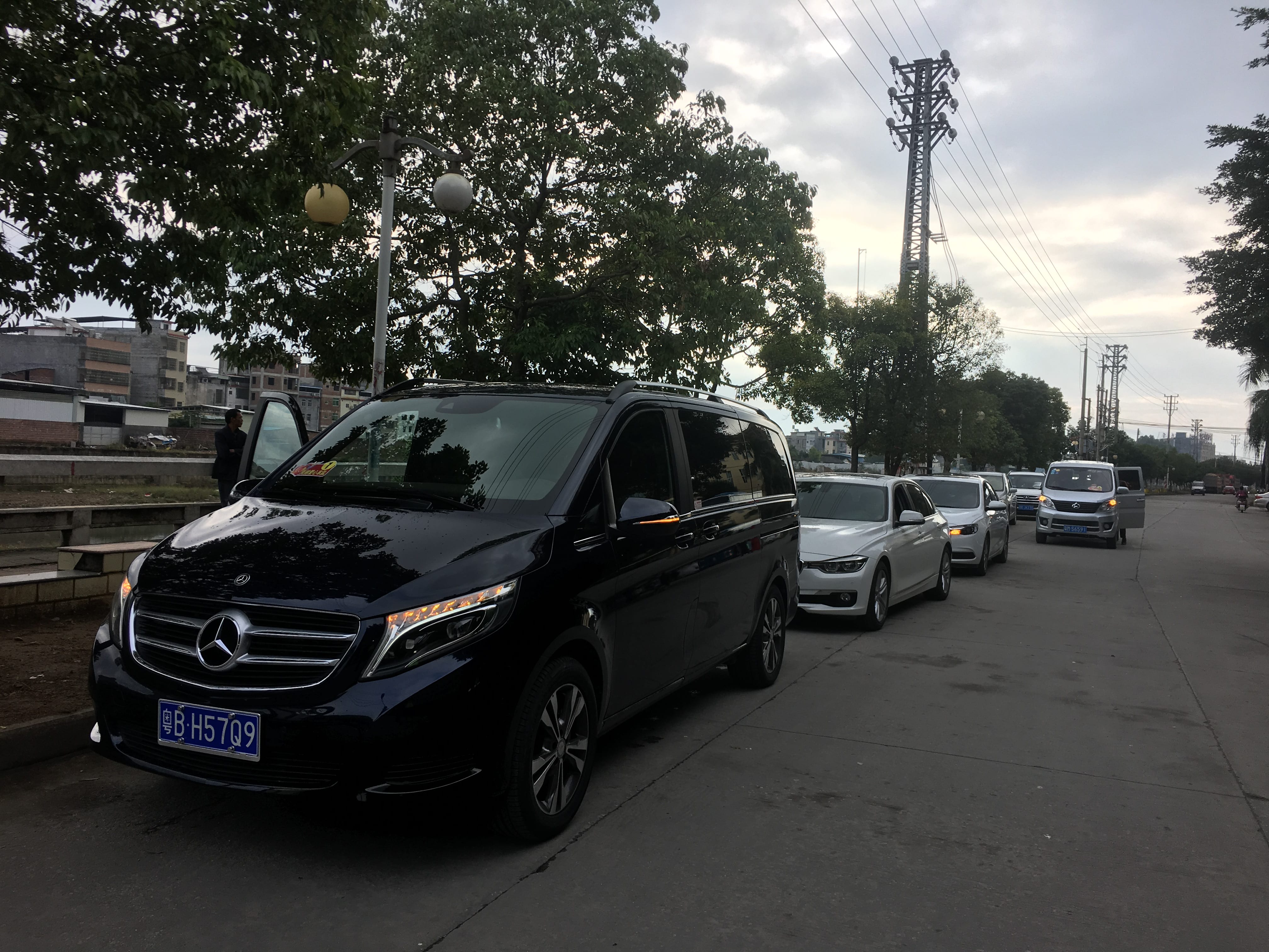 第181所 河源市连平县三角镇九游网-九游（中国）
刘金凤小学