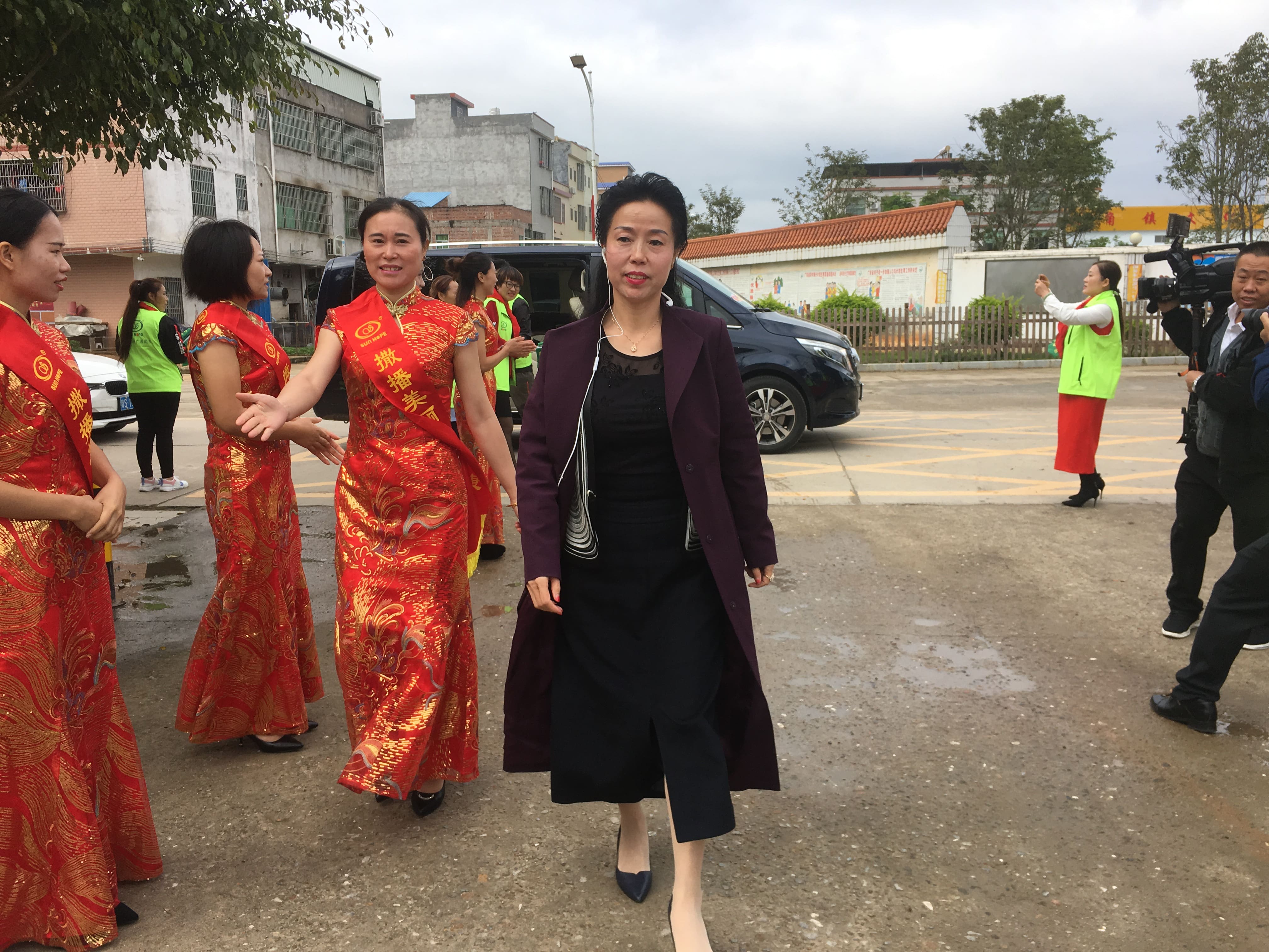 第181所 河源市连平县三角镇九游网-九游（中国）
刘金凤小学
